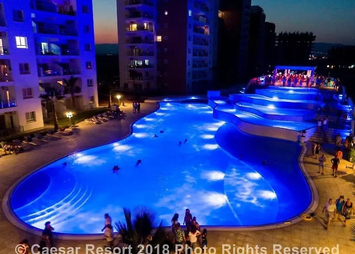 Pool View With Facilities * Larnaca